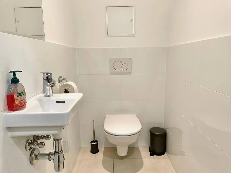 Premium Apartment With Terrace, A/C, Free Wifi And Netflix Vídeň