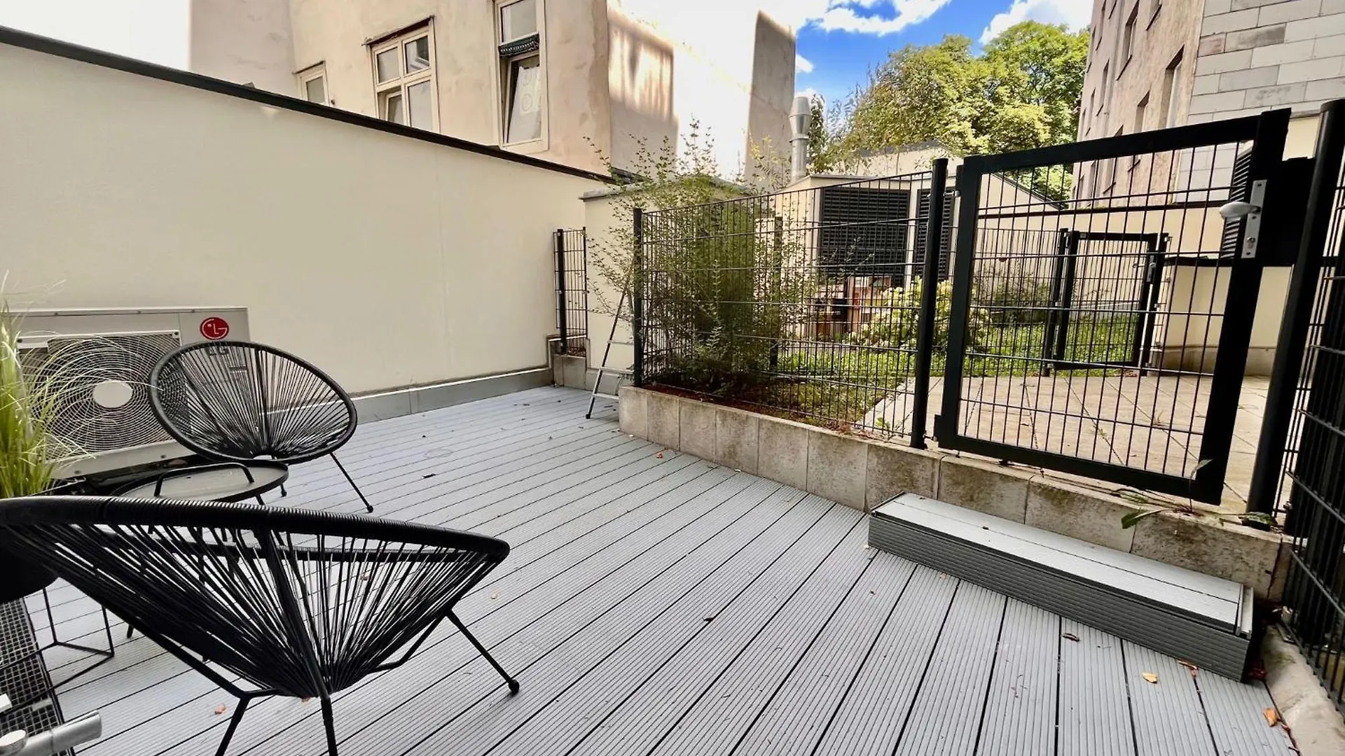 Premium Apartment With Terrace, A/C, Free Wifi And Netflix Vienna